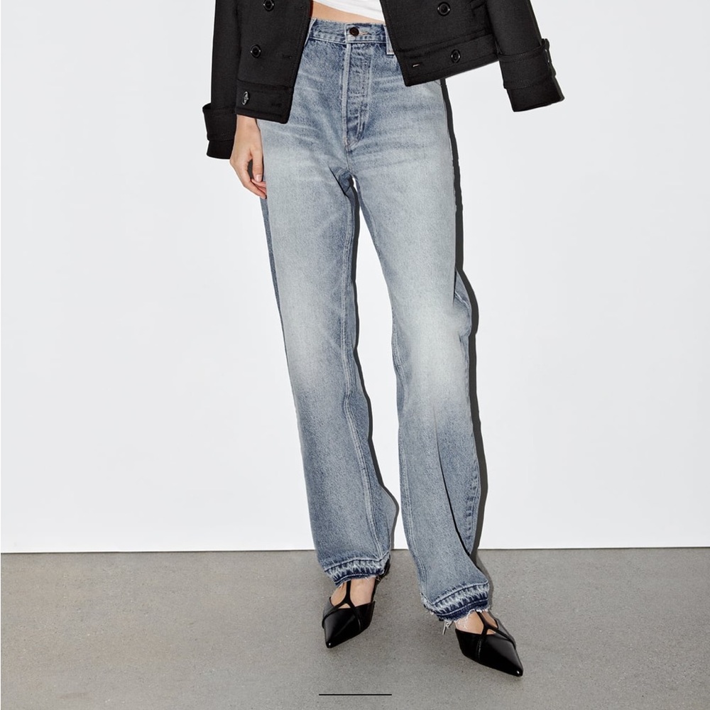Zara Straight cut mid rise jeans zw collection size 6/28